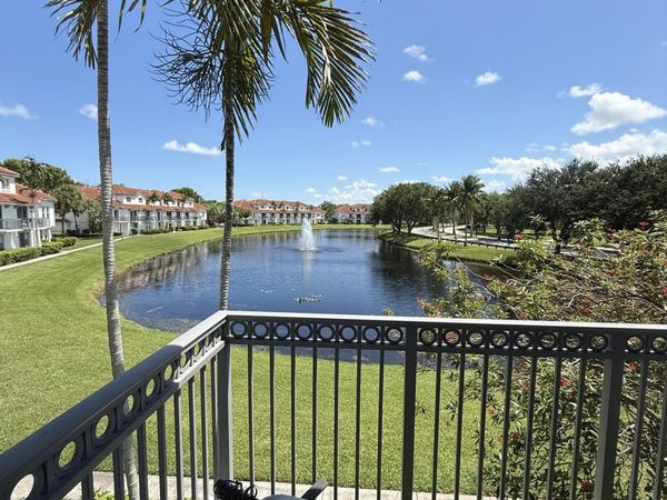 2012 Alta Meadows Lane, Unit 103, Delray Beach, FL 33444