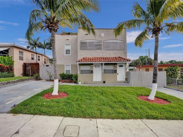 924 Mcintosh Street, West Palm Beach, FL 33405