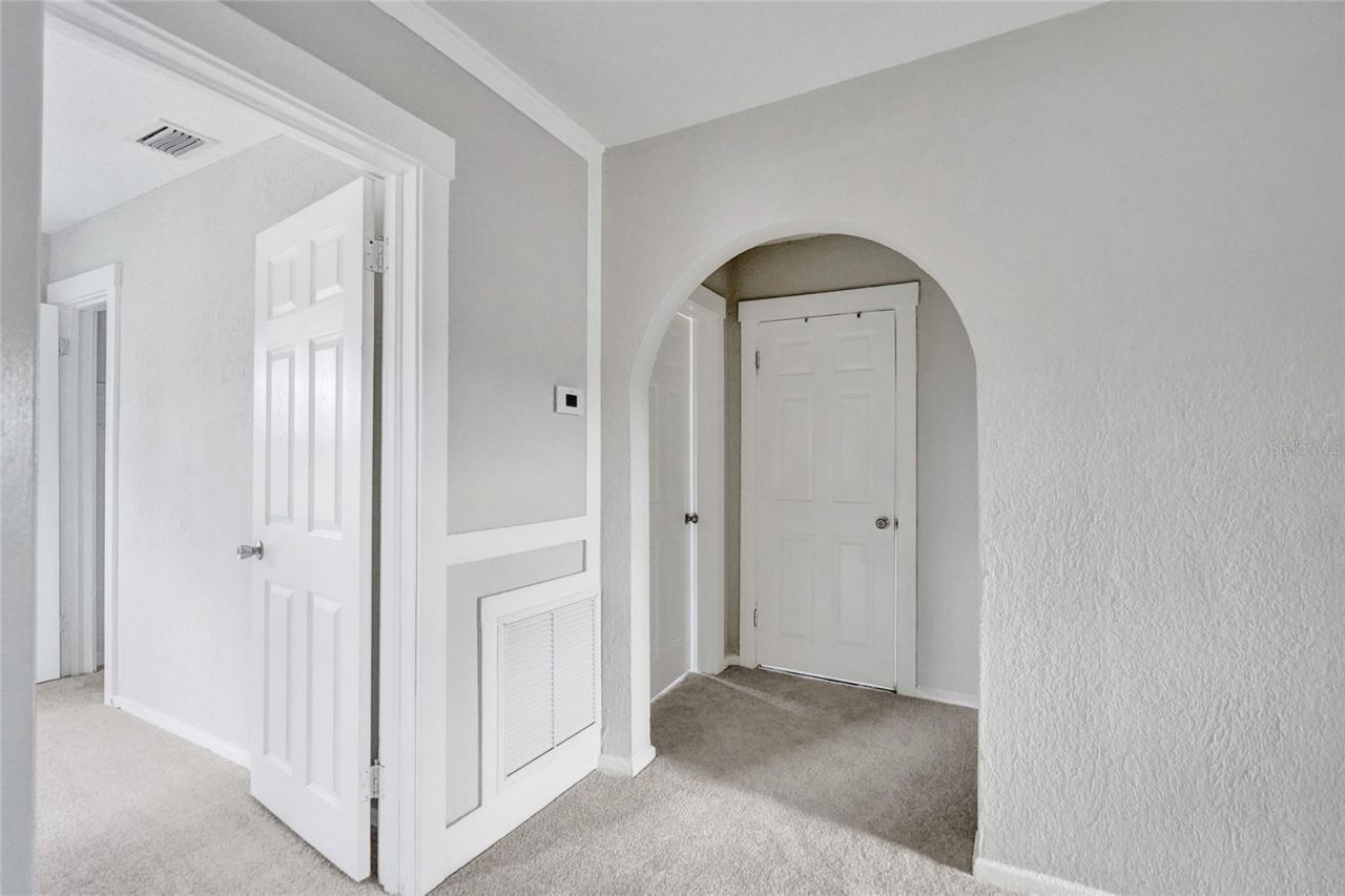 924 Mcintosh Street, West Palm Beach, FL 33405 Photo