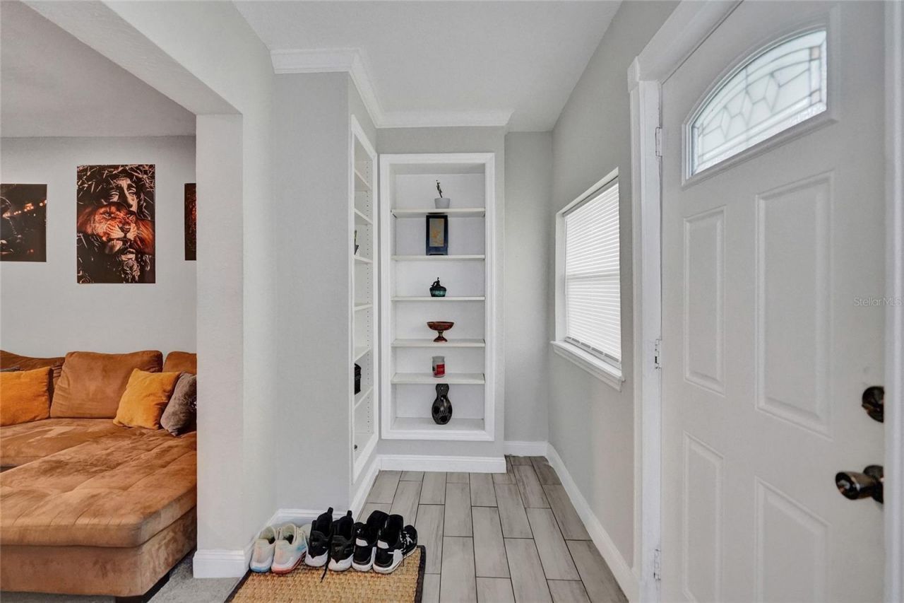 924 Mcintosh Street, West Palm Beach, FL 33405 Photo