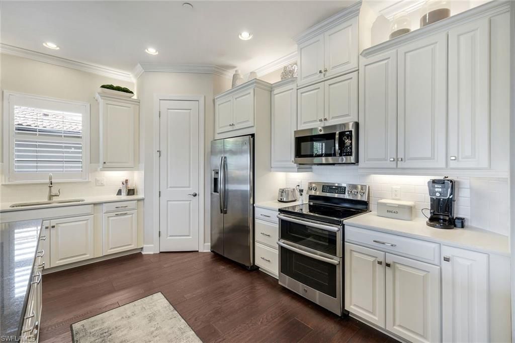 9684 Montelanico Loop, Unit 204, Naples, FL 34119 Photo