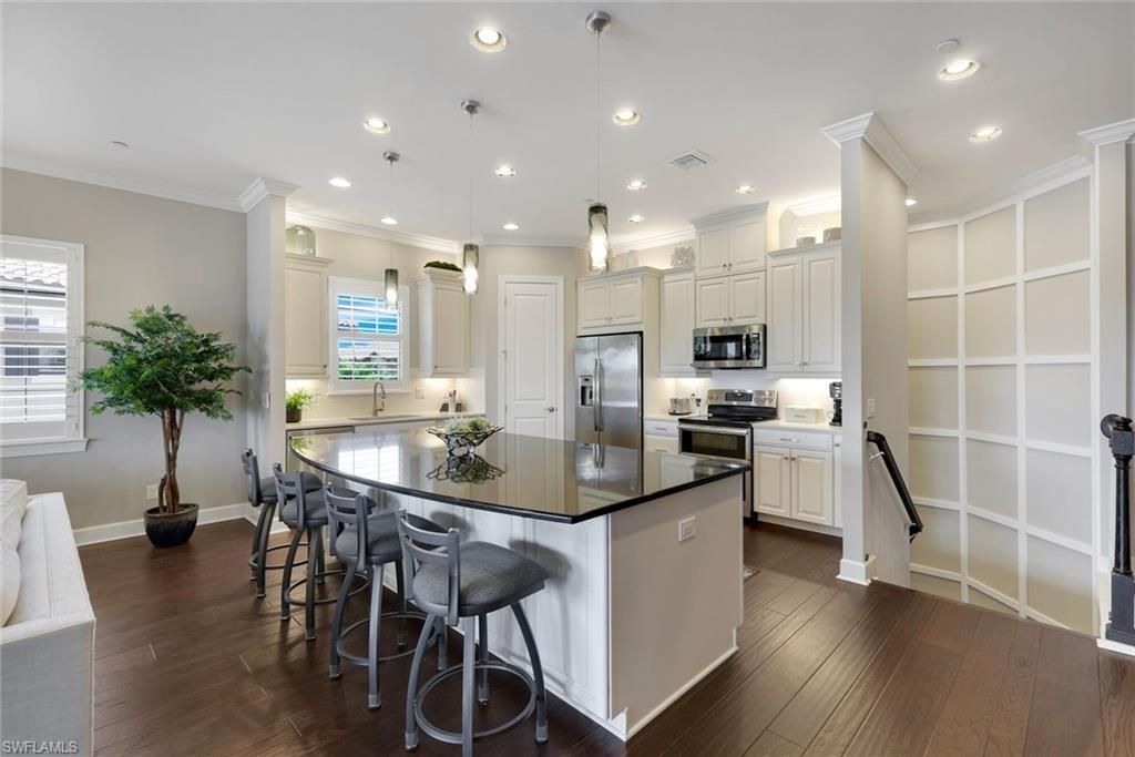 9684 Montelanico Loop, Unit 204, Naples, FL 34119 Photo