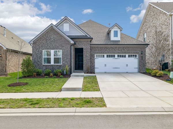 375 Triple Crown Cir , Gallatin, TN 37066