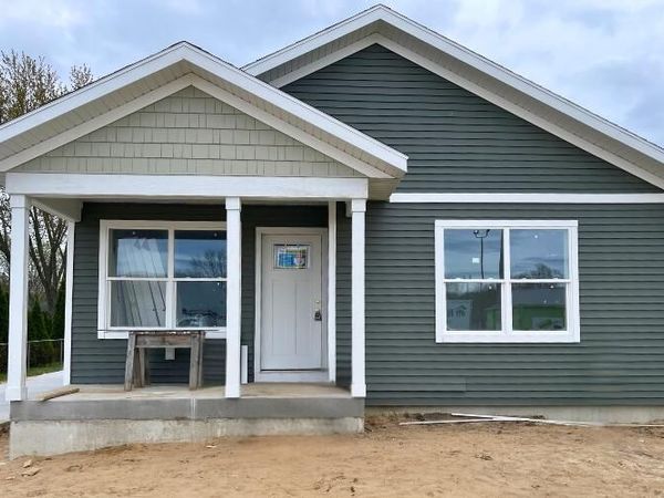 1351 Ada Avenue, Muskegon, MI 49442
