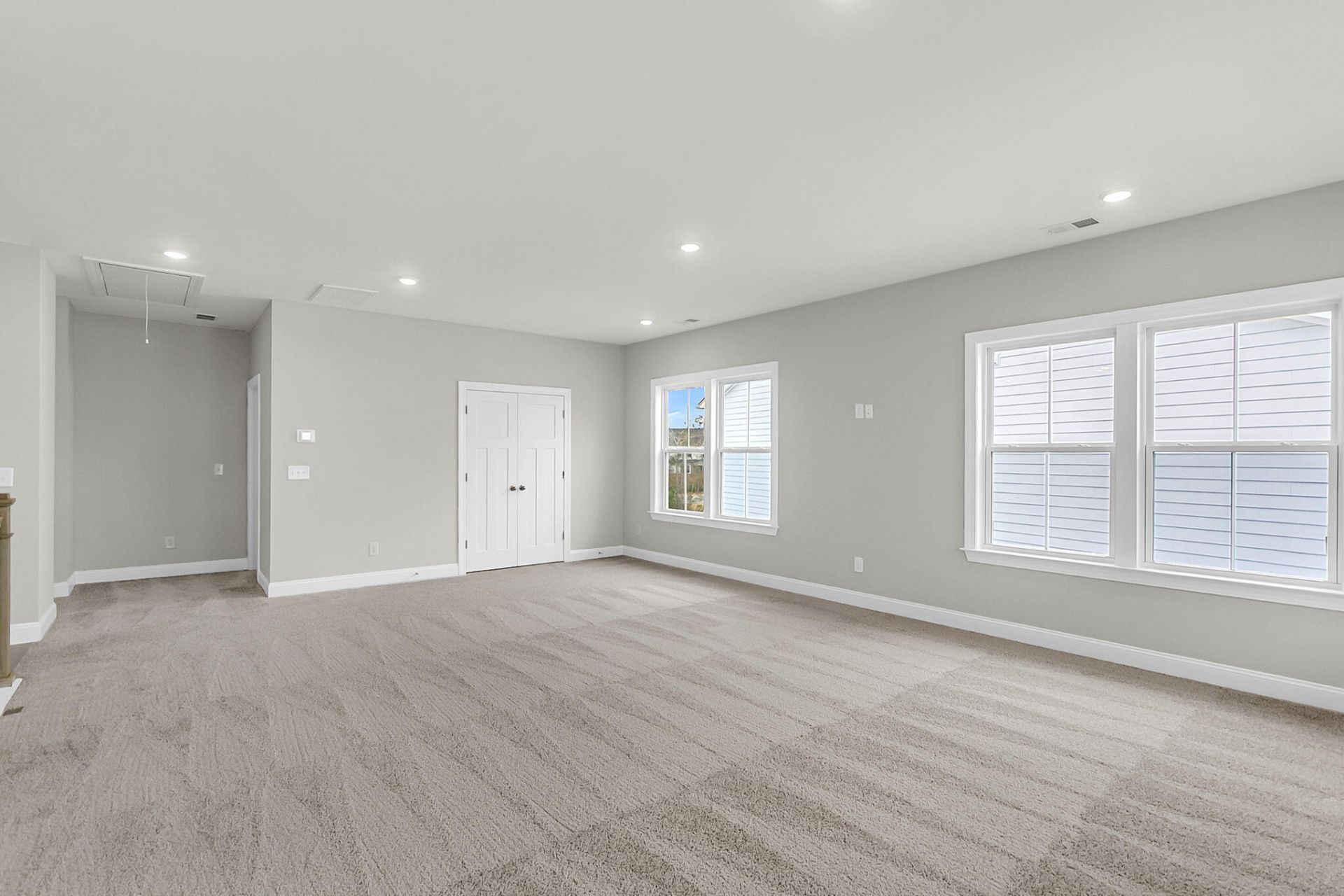 749 Maynard Lane Photo 37