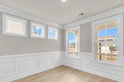 749 Maynard Lane photo 4