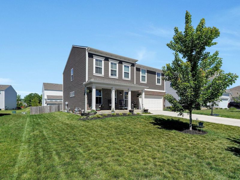 7 Burroughs Drive , Ashville, OH 43103 Photo 3