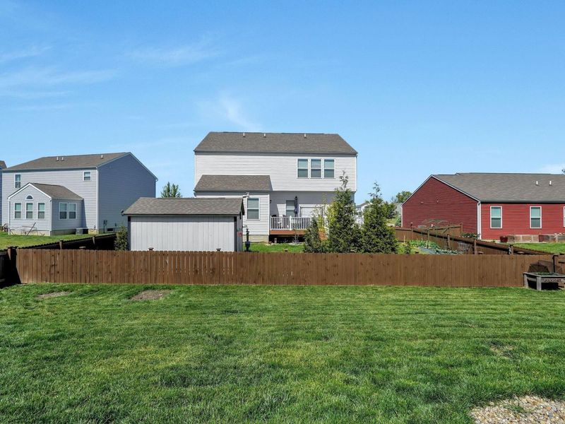 7 Burroughs Drive , Ashville, OH 43103 Photo 37