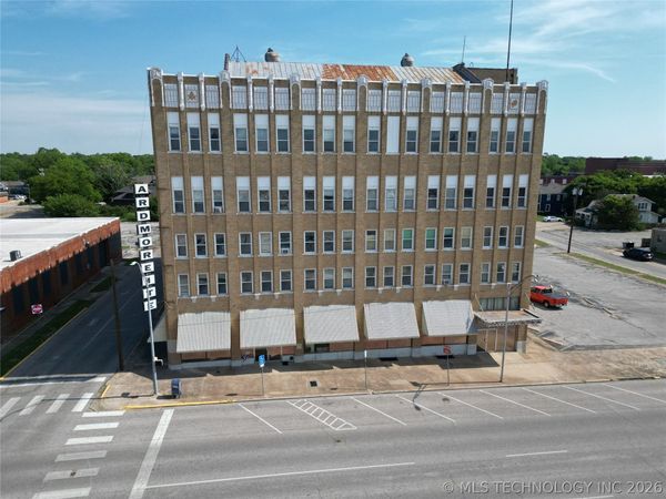 115 W Broadway Street, Ardmore, OK 73401