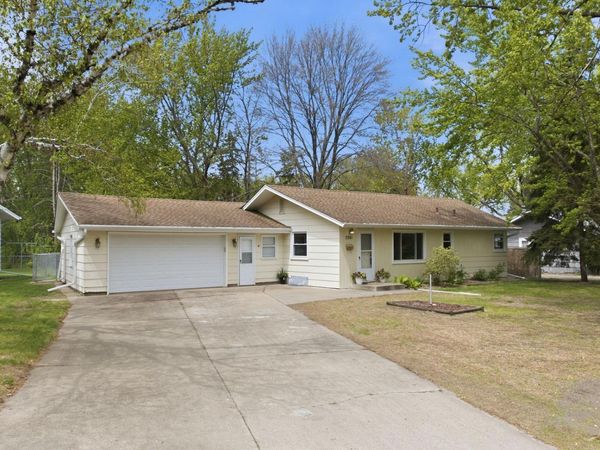 5301 Quebec Avenue N, New Hope, MN 55428