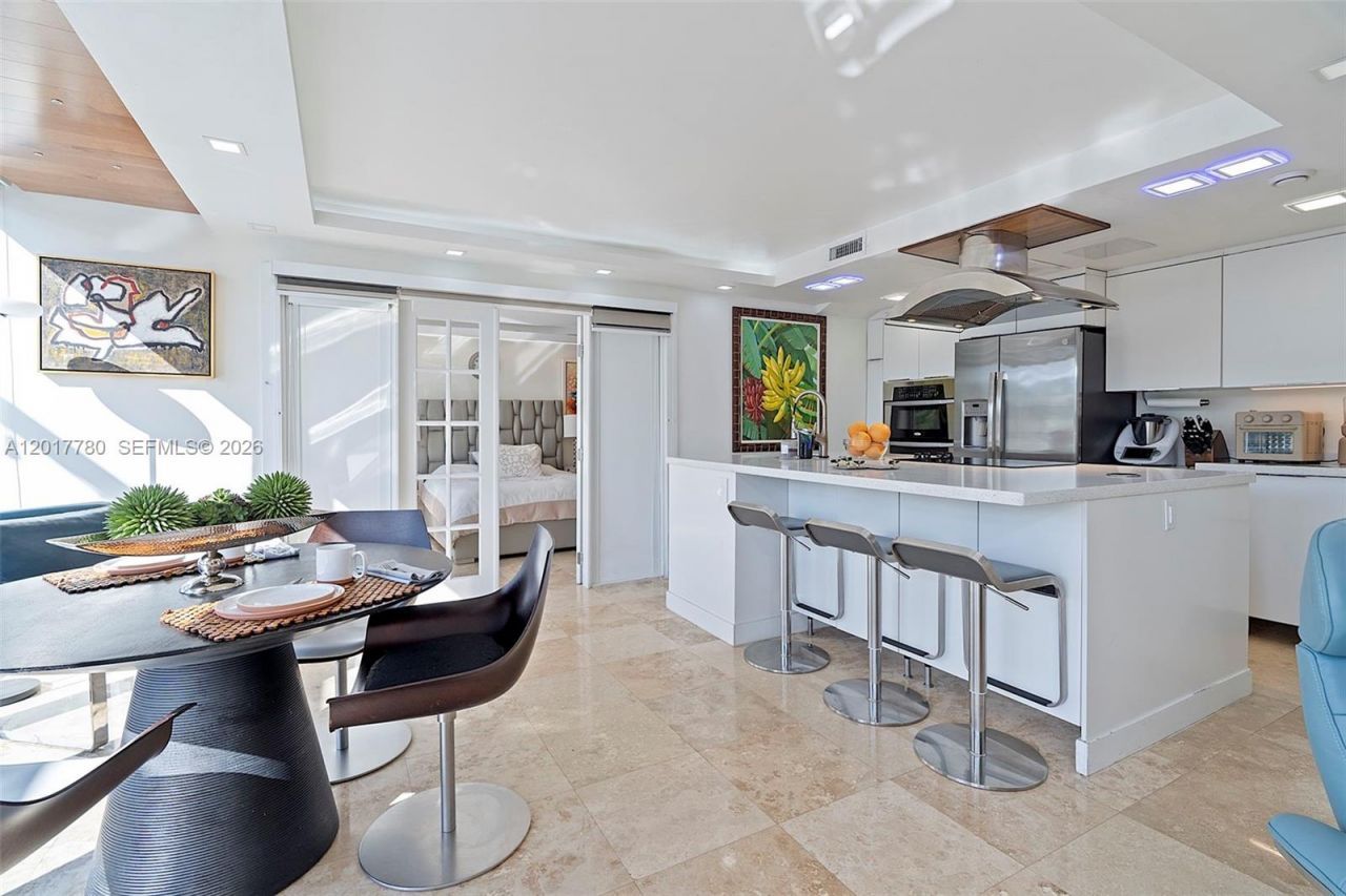 6616 E Miami Lakes Dr E , Miami Lakes, FL 33014 Photo