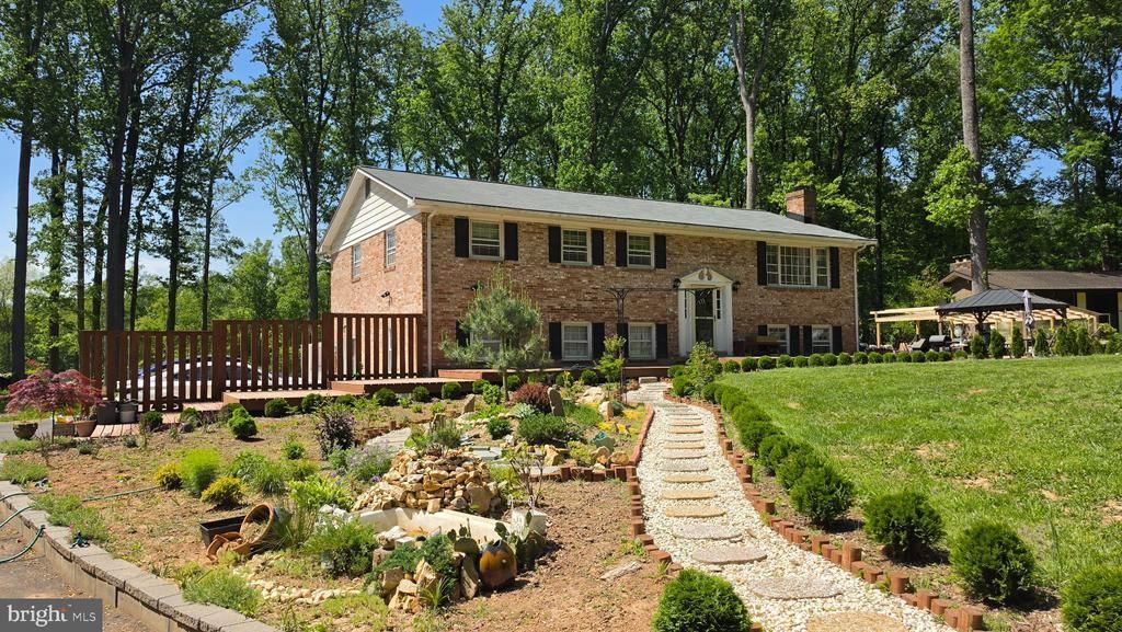 5104 Gunpowder Road, Fairfax, VA 22030 Main Photo