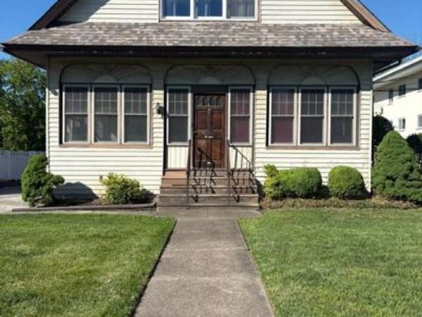 406 WHITE HORSE PIKE, HADDON HEIGHTS, NJ 08035