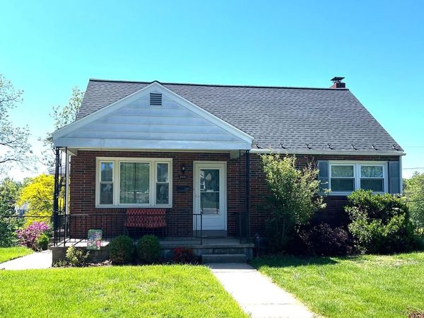 2532 READING BOULEVARD, WEST LAWN, PA 19609