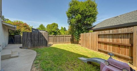 4950 Richwood Ct, Fair Oaks, CA 95628 Photo