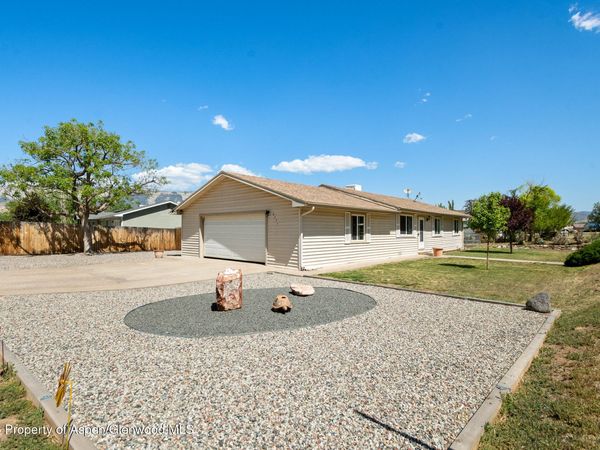 271 Remington Street, Rifle, CO 81650