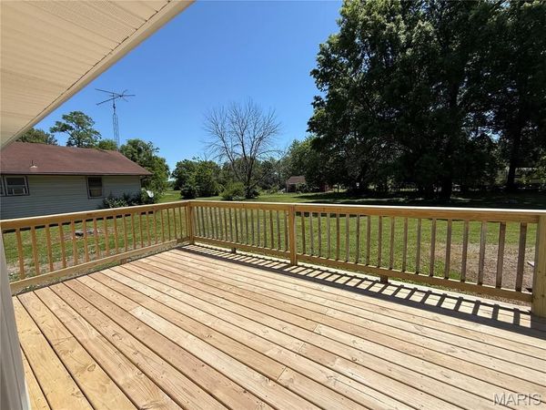 548 N Second Street , Wellsville, MO 63384