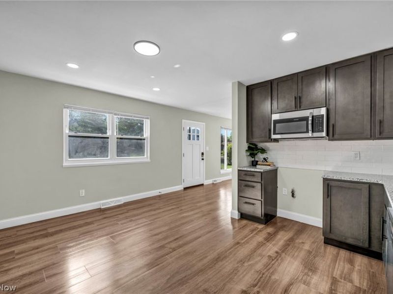 1074 E 168th Street, Cleveland, OH 44110 Photo 10