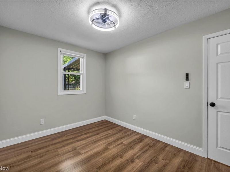 1074 E 168th Street, Cleveland, OH 44110 Photo 23
