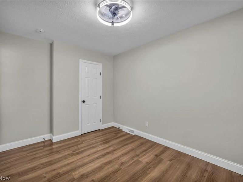1074 E 168th Street, Cleveland, OH 44110 Photo 25