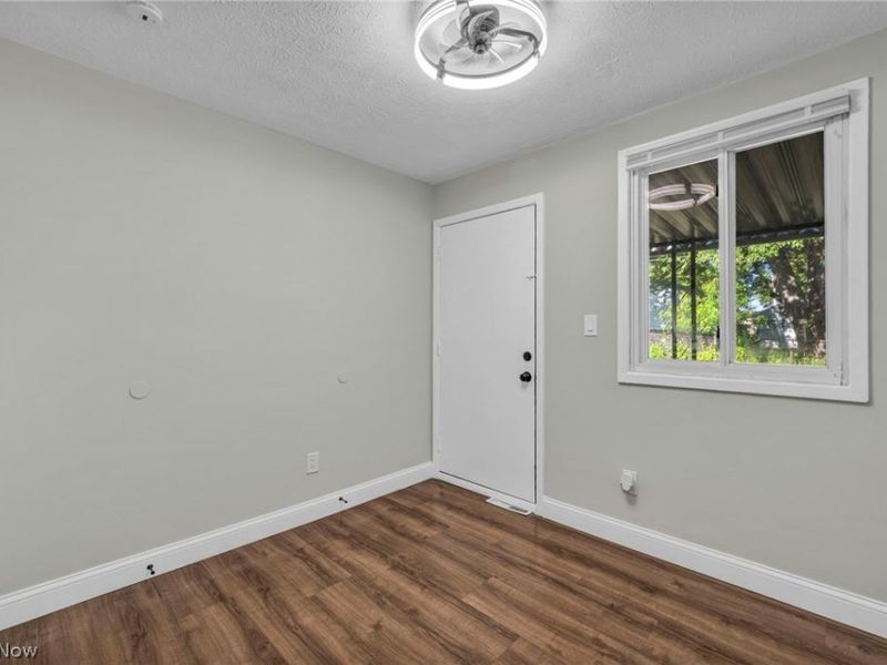 1074 E 168th Street, Cleveland, OH 44110 Photo 29