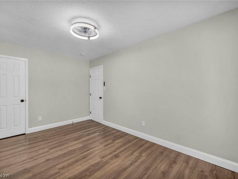 1074 E 168th Street, Cleveland, OH 44110 Photo 34