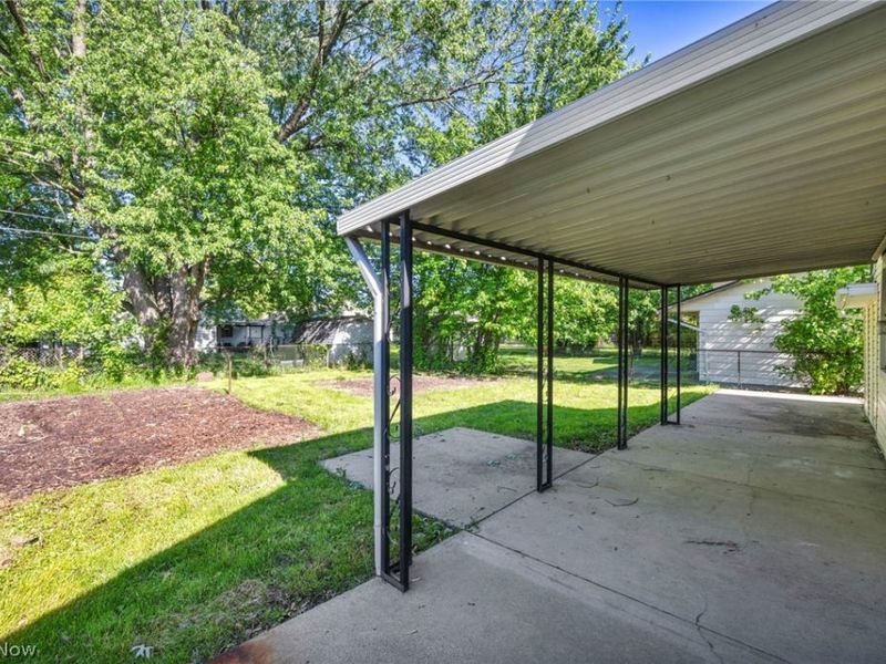 1074 E 168th Street, Cleveland, OH 44110 Photo 46