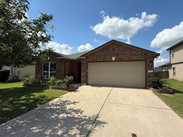 412 Moulins LN, Georgetown, TX 78626