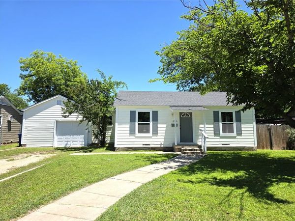 2406 Elizabeth Drive, Brownwood, TX 76801
