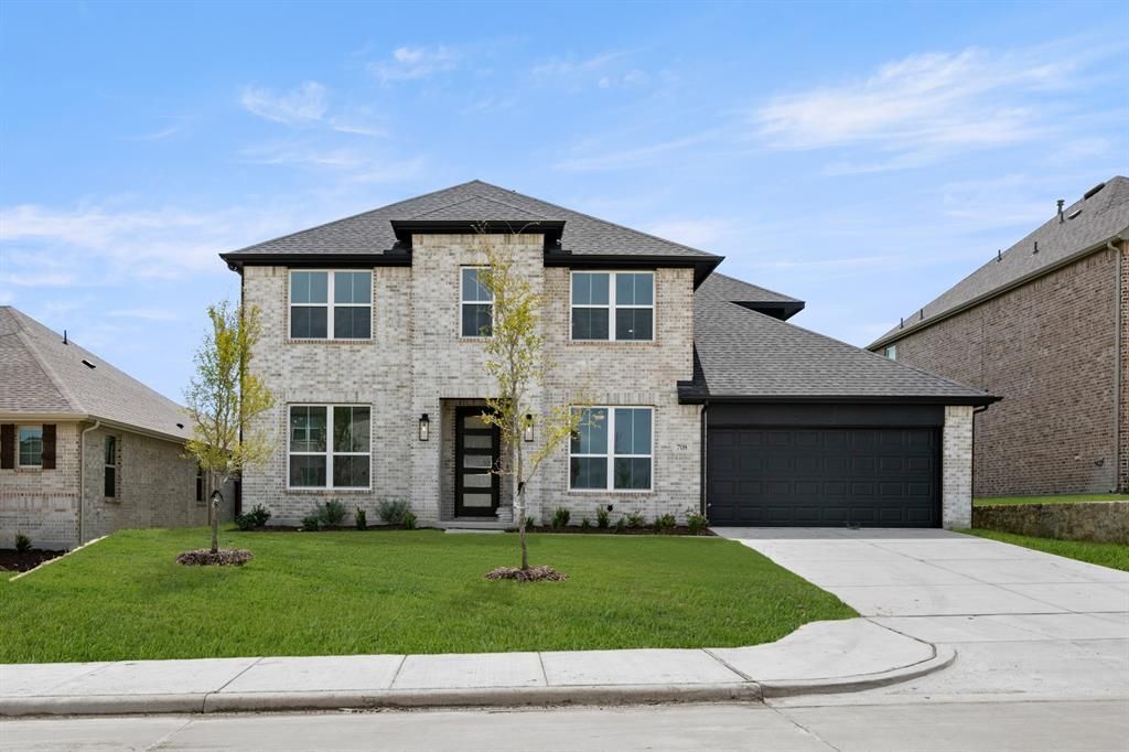 708 Auburn Avenue, Midlothian, TX 76065 Main Photo