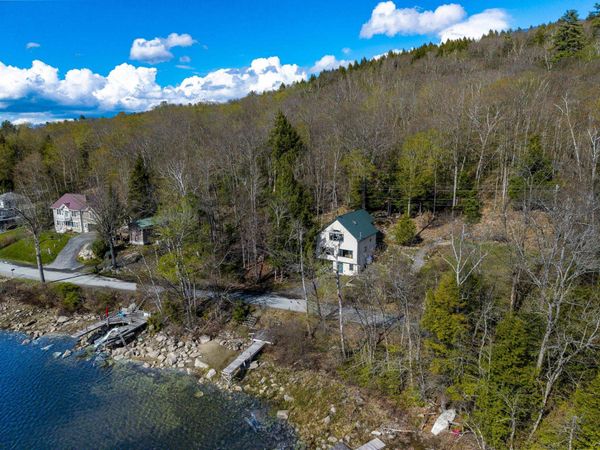 1068 Goose Pond Road, Canaan, NH 03741