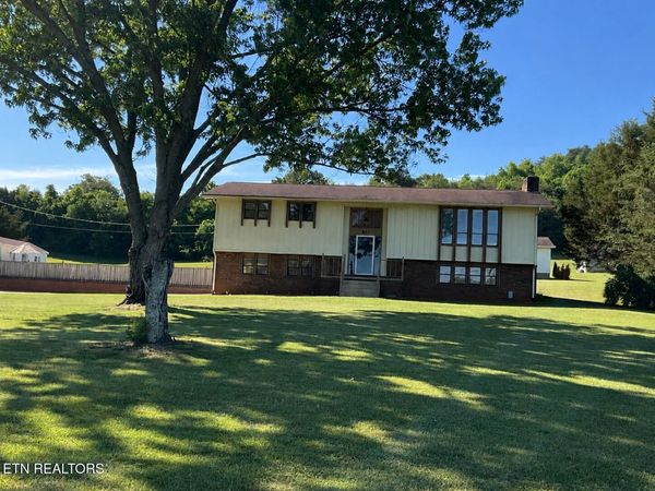 651 River Rd, Kingston, TN 37763