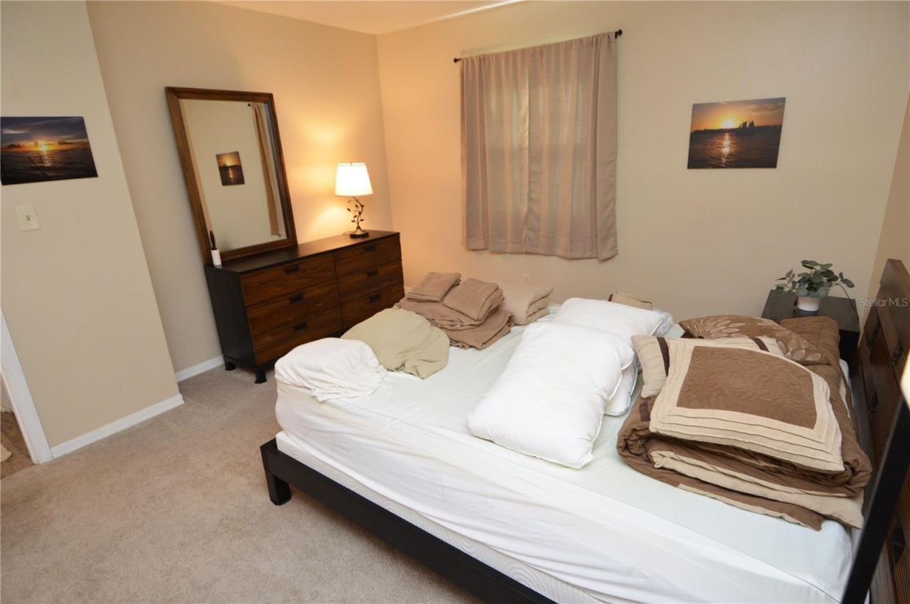 121 Seahorse Drive Se, Unit C, Saint Petersburg, FL 33705 Photo