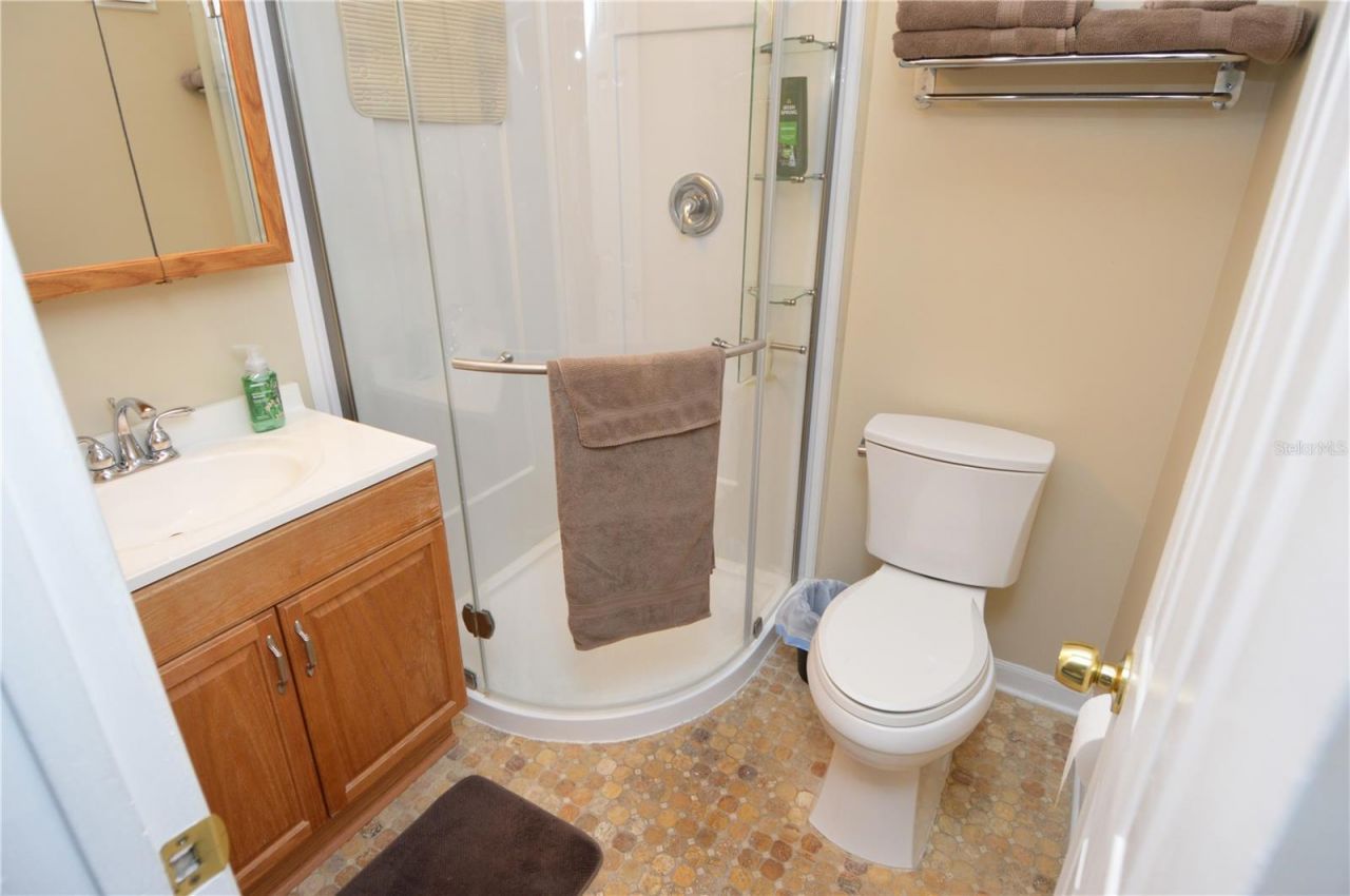 121 Seahorse Drive Se, Unit C, Saint Petersburg, FL 33705 Photo