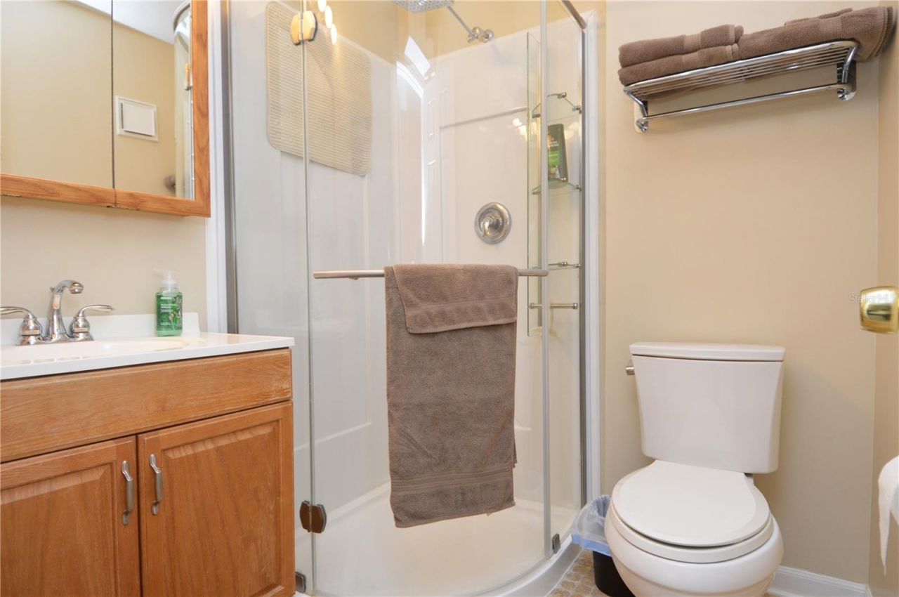 121 Seahorse Drive Se, Unit C, Saint Petersburg, FL 33705 Photo