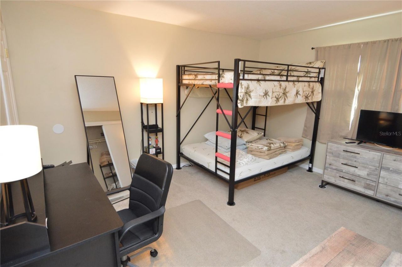 121 Seahorse Drive Se, Unit C, Saint Petersburg, FL 33705 Photo