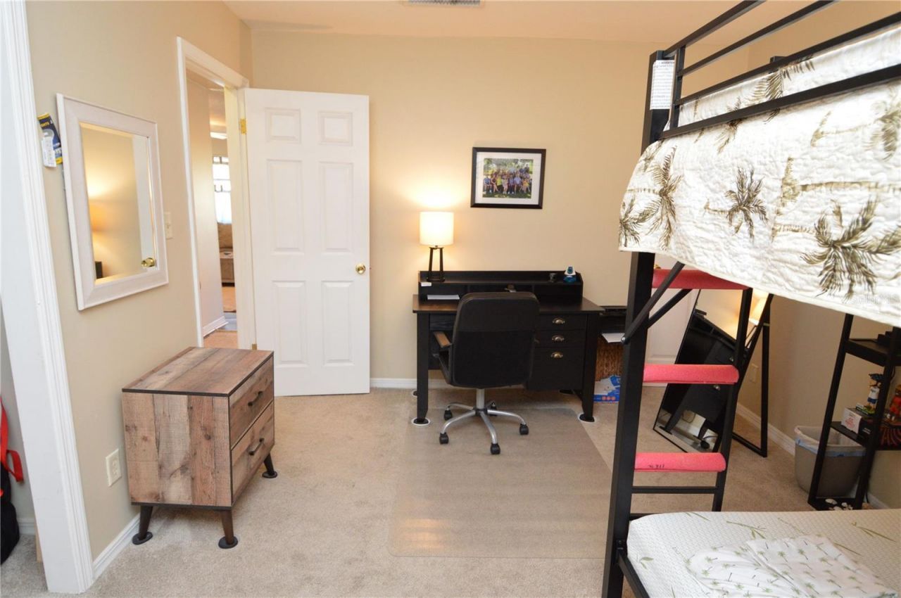 121 Seahorse Drive Se, Unit C, Saint Petersburg, FL 33705 Photo