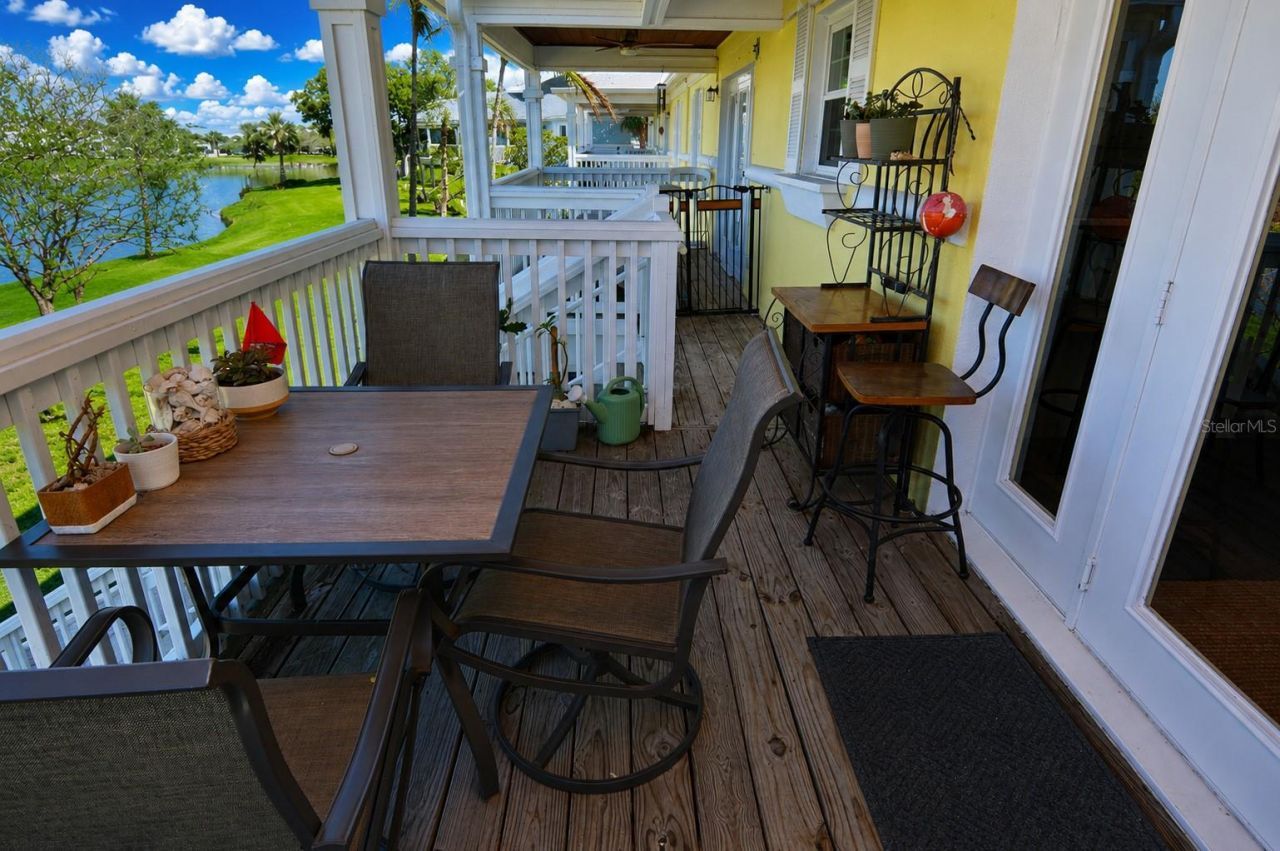 121 Seahorse Drive Se, Unit C, Saint Petersburg, FL 33705 Photo