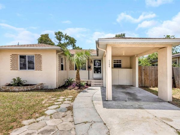 3200 33RD AVENUE N, ST PETERSBURG, FL 33713
