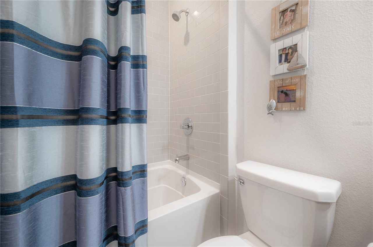 1162 25th Way N, Saint Petersburg, FL 33713 Photo