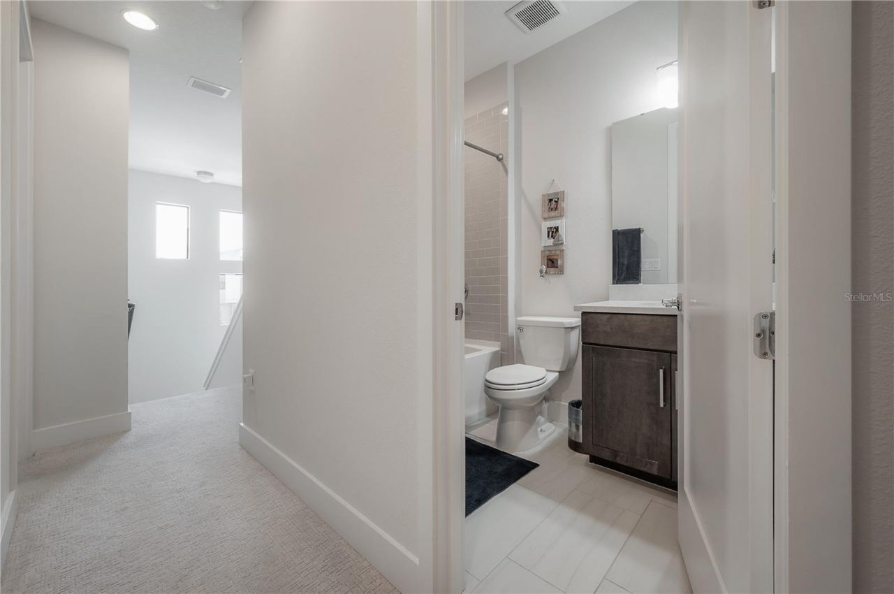 1162 25th Way N, Saint Petersburg, FL 33713 Photo