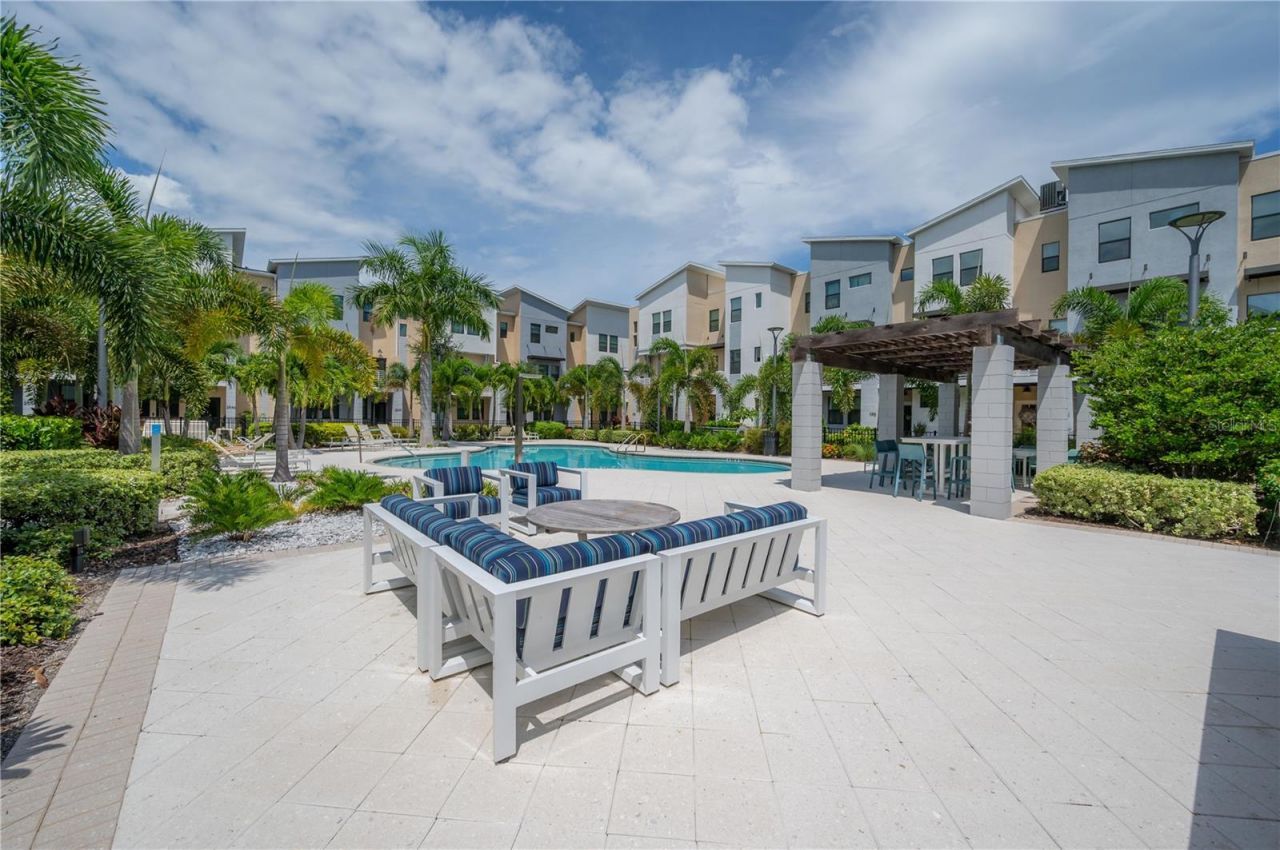 1162 25th Way N, Saint Petersburg, FL 33713 Photo