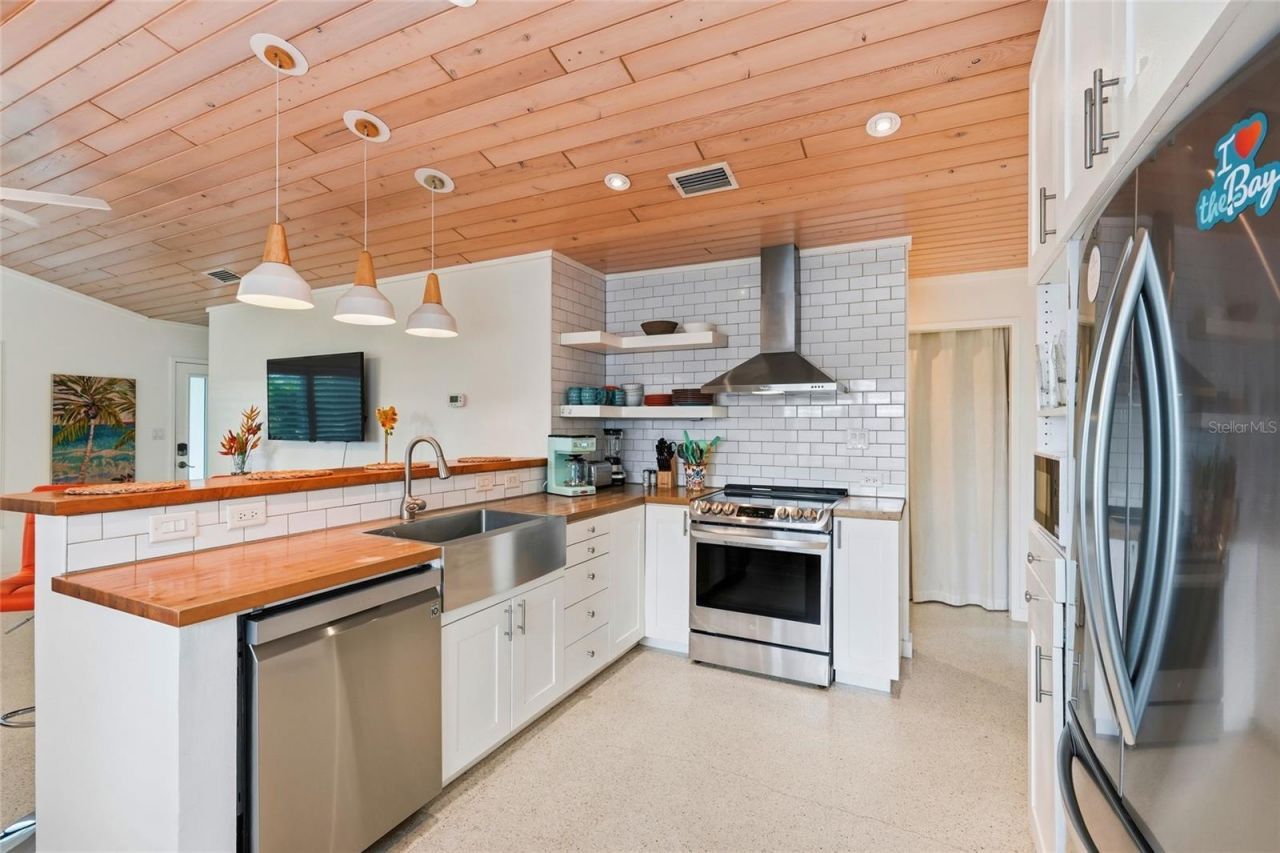 845 Highland Street , Sarasota, FL 34234 Photo