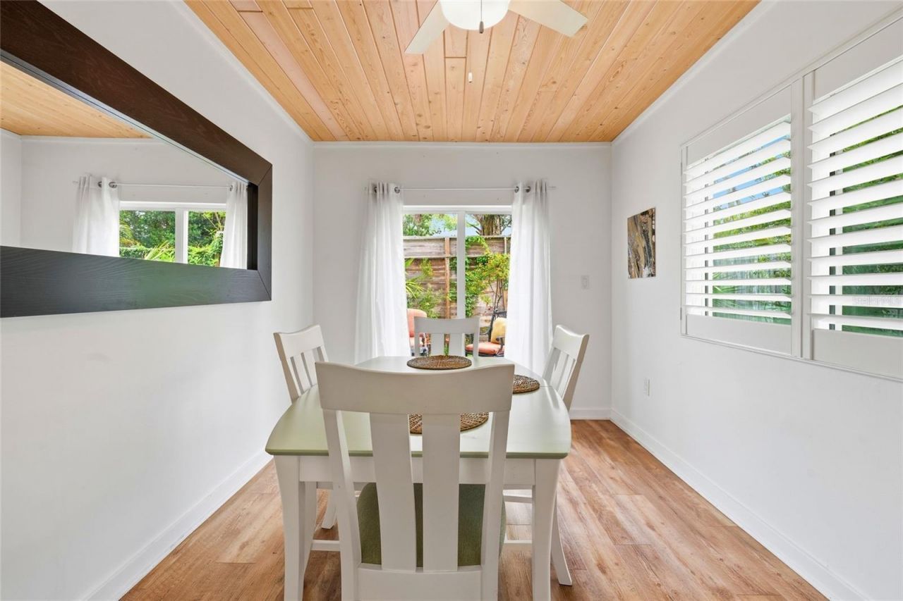 845 Highland Street , Sarasota, FL 34234 Photo