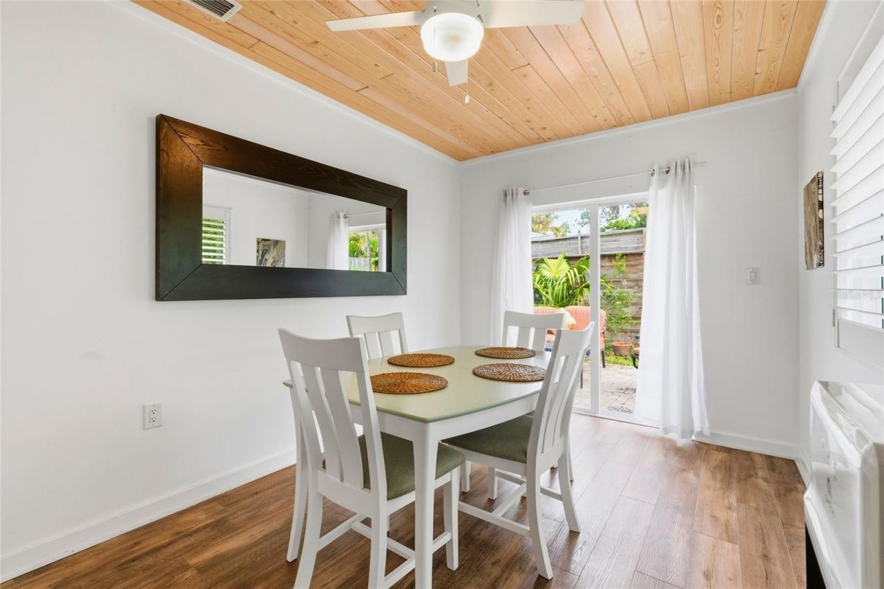 845 Highland Street , Sarasota, FL 34234 Photo