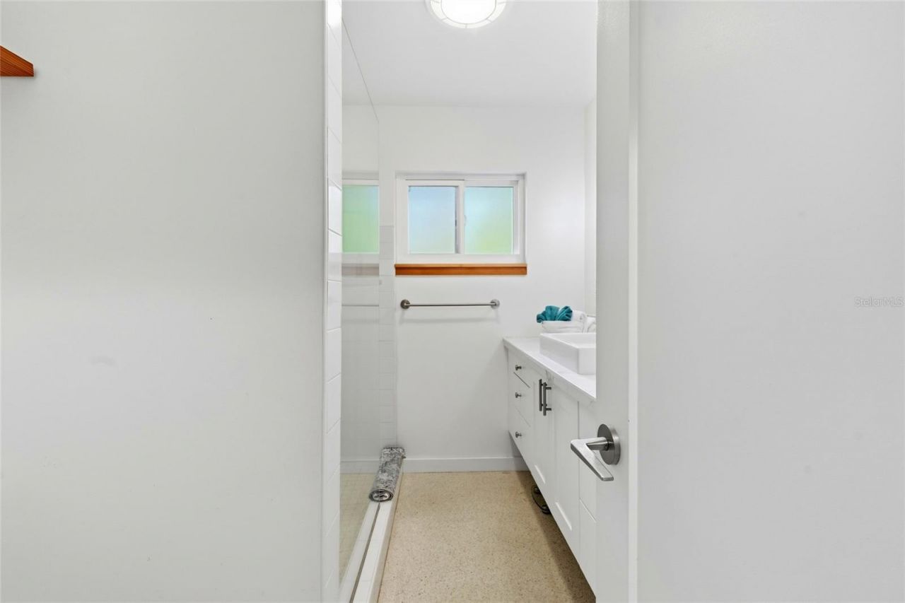 845 Highland Street , Sarasota, FL 34234 Photo