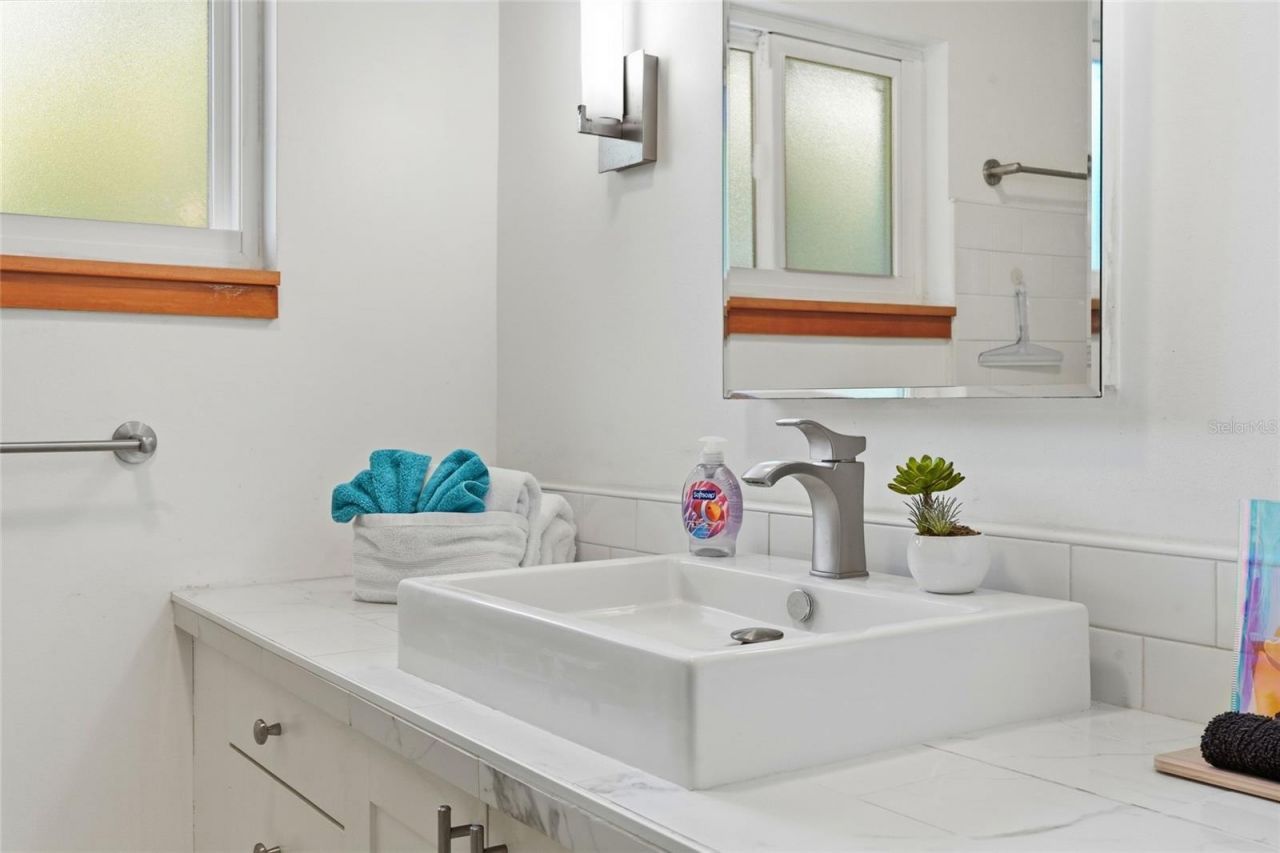 845 Highland Street , Sarasota, FL 34234 Photo