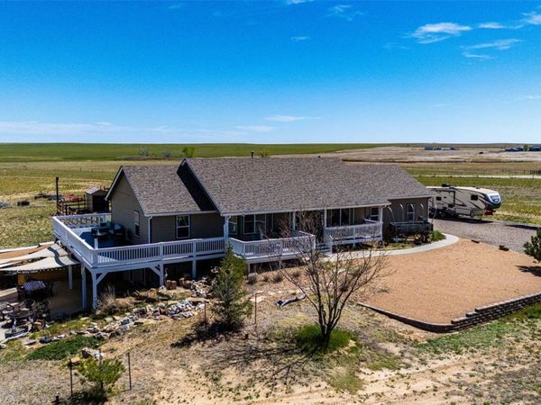 57109 E Kenyon Avenue , Strasburg, CO 80136