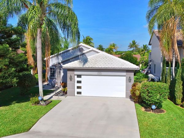 333 NW 45th Terrace, Deerfield Beach, FL 33442