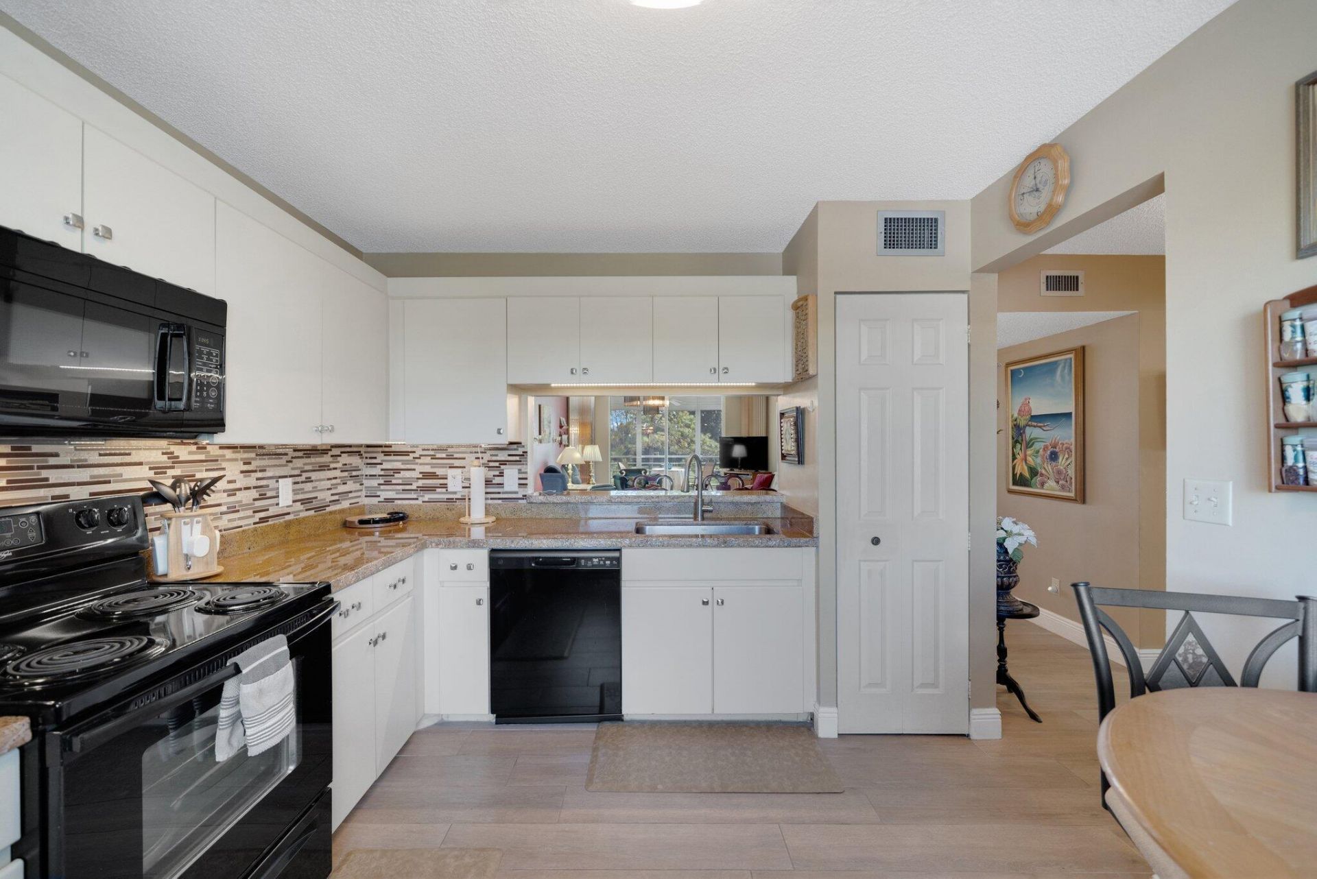 6698 10th Avenue N, Unit 327, Lake Worth, FL 33467 Photo
